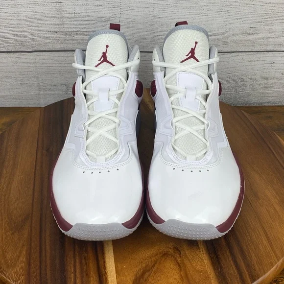 Jordan Stay Loyal 3 White Team Red Wolf Grey Sneaker FB1396-160 Men’s Size 13